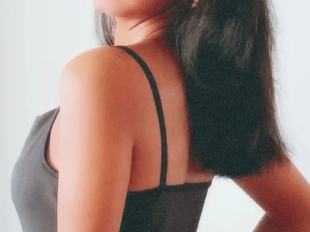 CUTE__PRIYA098 অফলাইন XXX চ্যাট