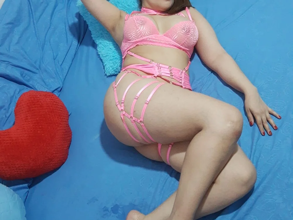 غرفة دردشة hellen_24 دون اتصال