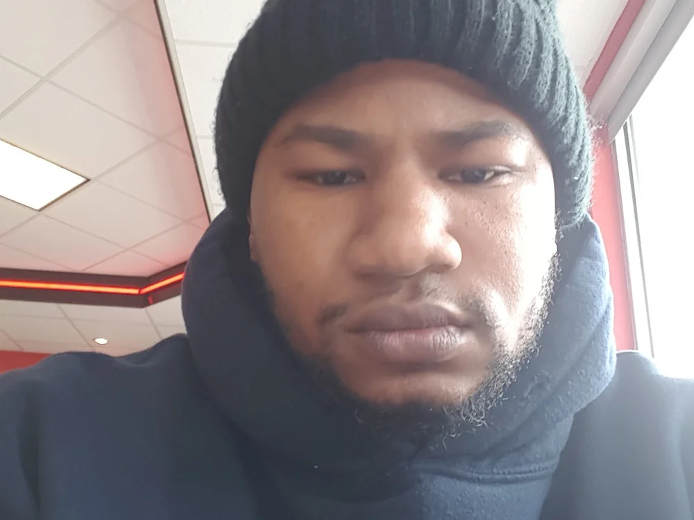 Elite_Boss' Offline Chat Room