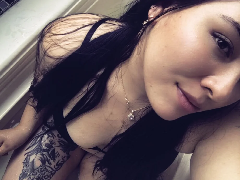 calicamw's Offline XXX Chat