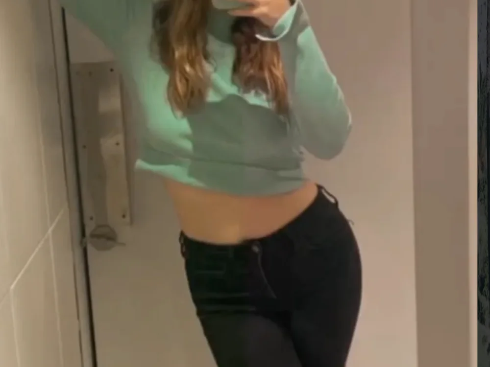 neus18guilty Chat XXX offline