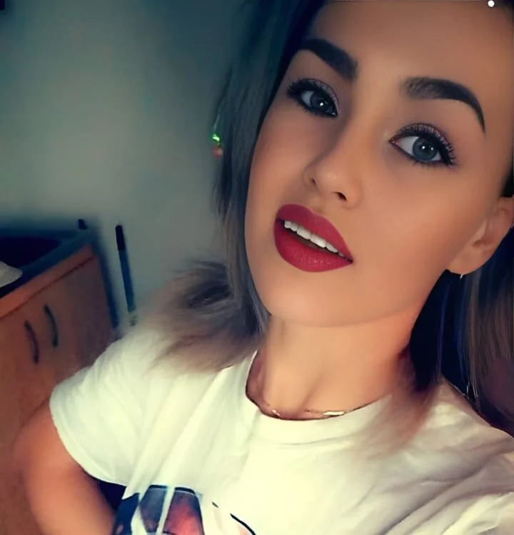 rania_blanche's Offline XXX Chat