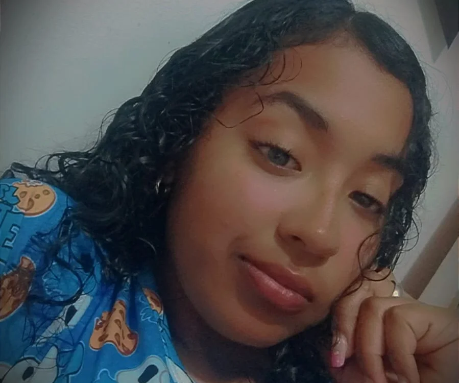 coral_monrroy offline XXX-chat