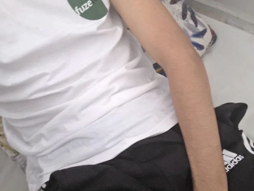 צ'אט XXX לא מקוון של GunXxxpo