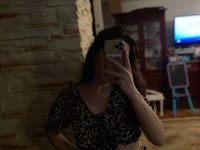 DiannnaDi live cam profile - MySuperHot
