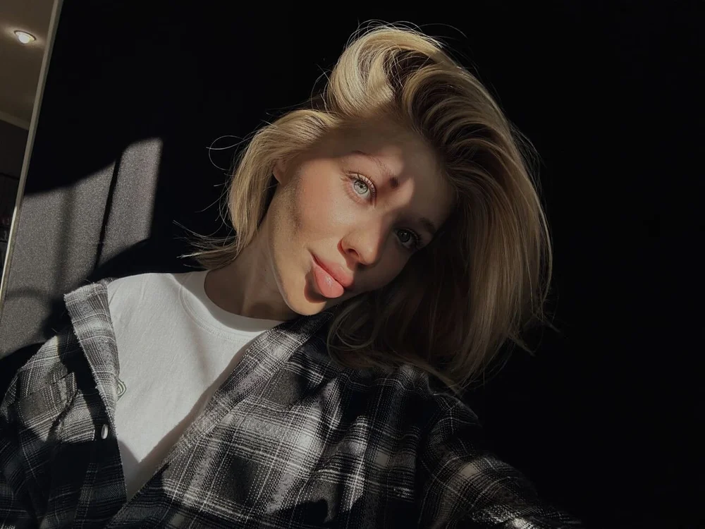 IvySummerset's Offline XXX Chat