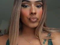 Ashleythelatinaa webcam model