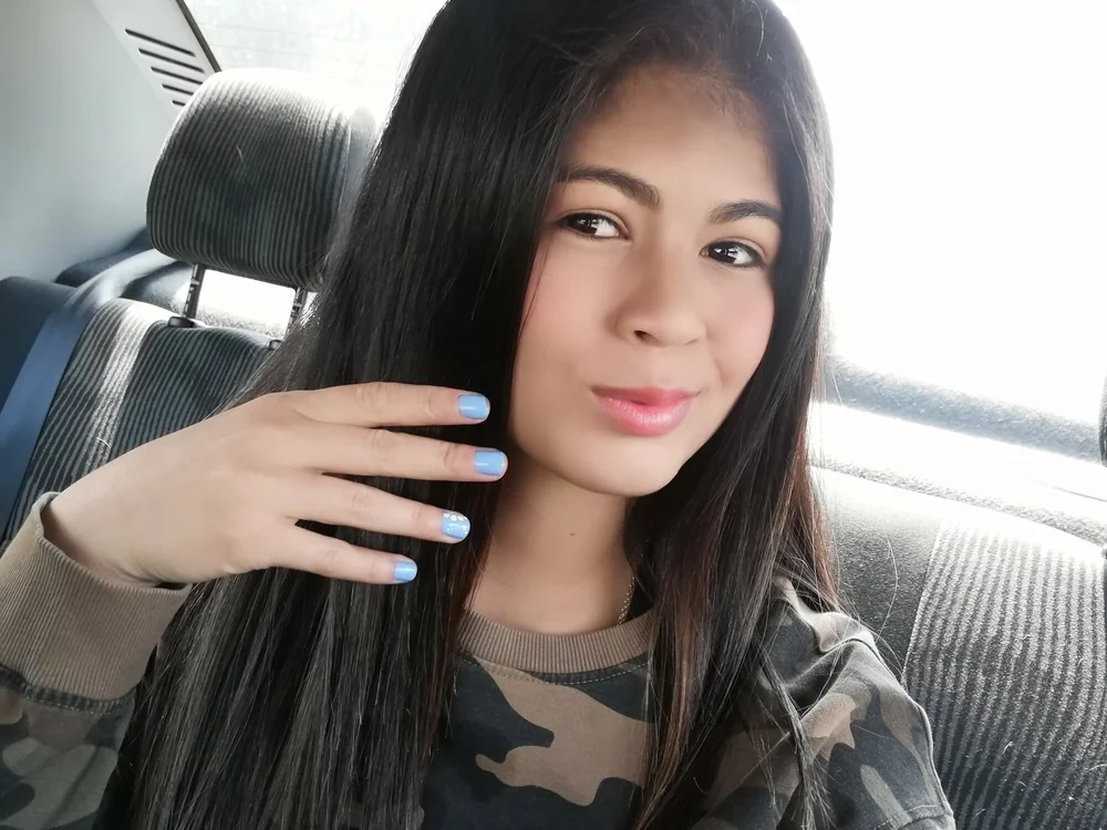 Sara_sofia2's Offline XXX Chat