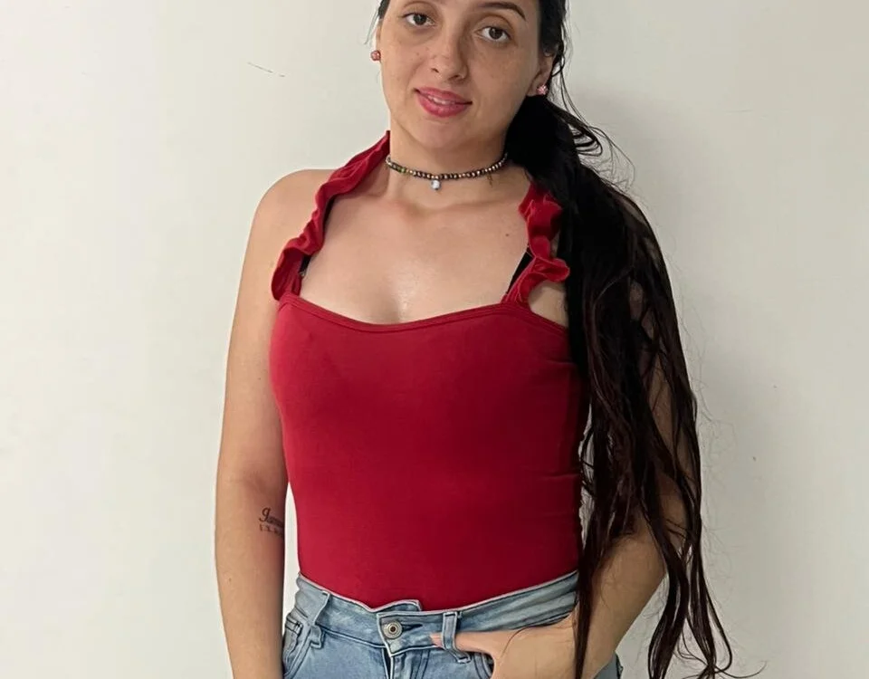 CherryGirl5's Offline Chat Room