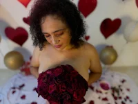 Bianca_Millf Chat XXX in diretta