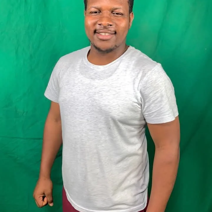 LovelyHughes 离线XXX聊天