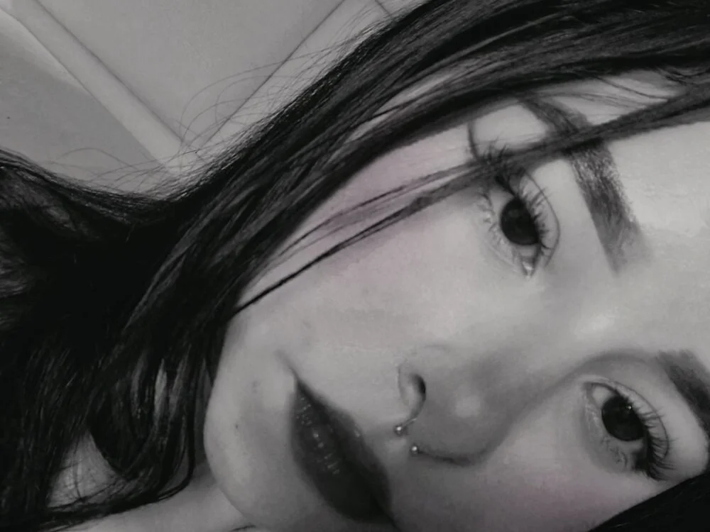 emma_fhox 離線 XXX 聊天