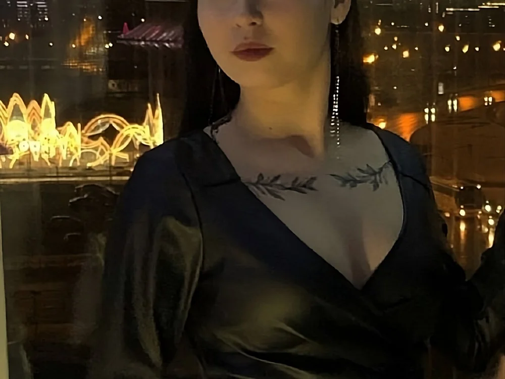 WandaHanks' Offline Chat Room