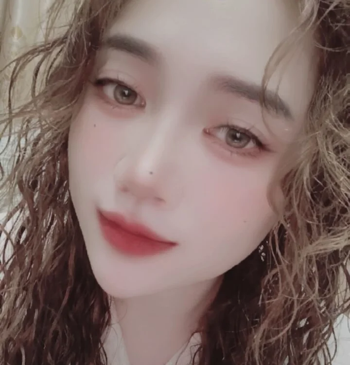 lylinhjim 離線 XXX 聊天