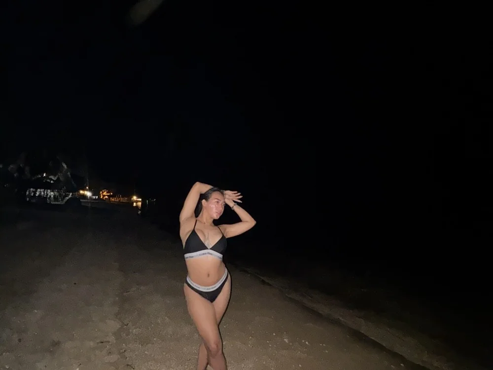 XSexxForAllX's Offline XXX Chat
