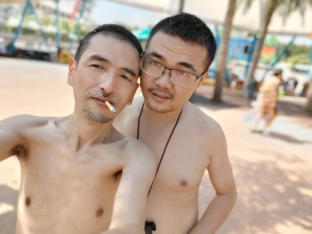 lililiwuwuwu's Offline XXX Chat