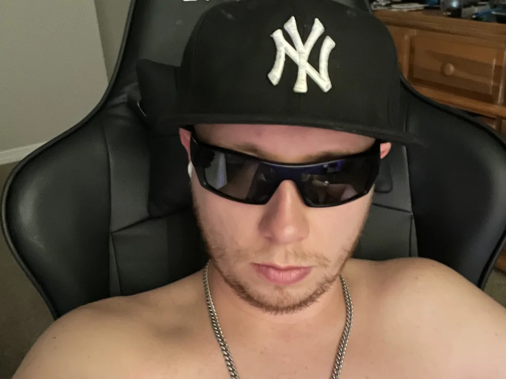 Masterrick17's Offline Chat Room