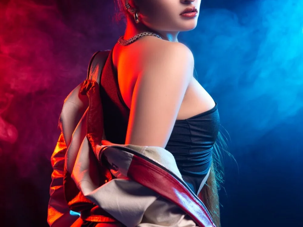 Онлайн чат XXX EmiliRouse_