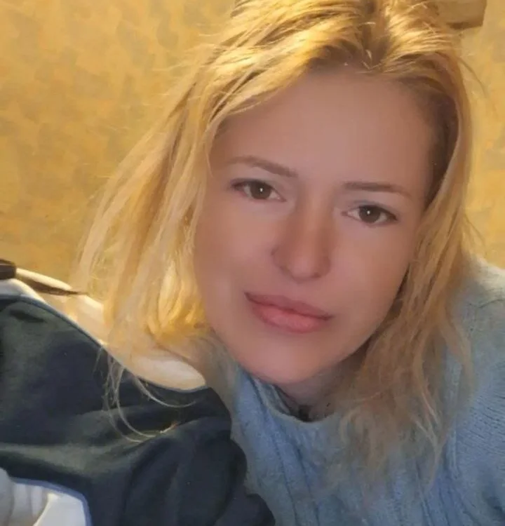 Offline XXX chat modela AngelReese11