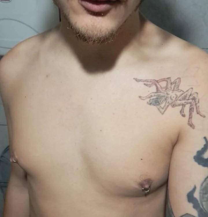 GroovyBlossom offline XXX-chat