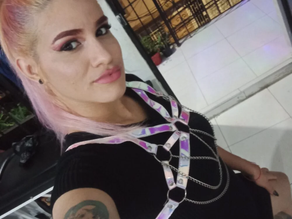 arielbelfly-FISTINGのオフラインXXXチャット