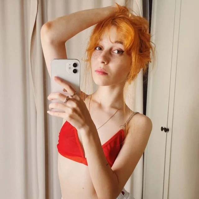 tgirlfoxy's Offline XXX Chat