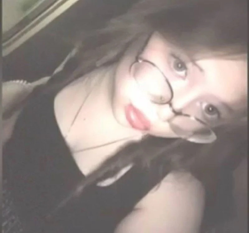 Celine_CavixMe offline chatrum