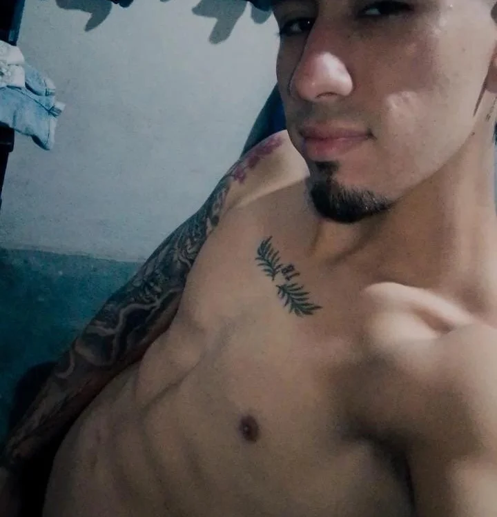 Owen_courtz offline XXX-chat