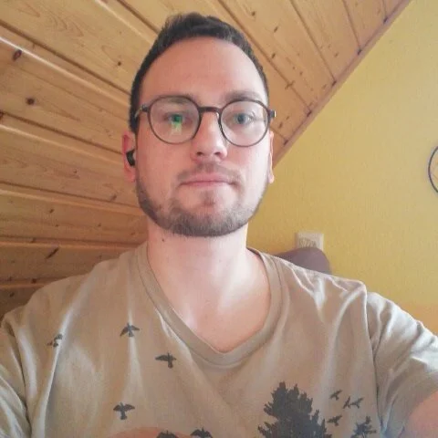 Retronia_28's Offline XXX Chat