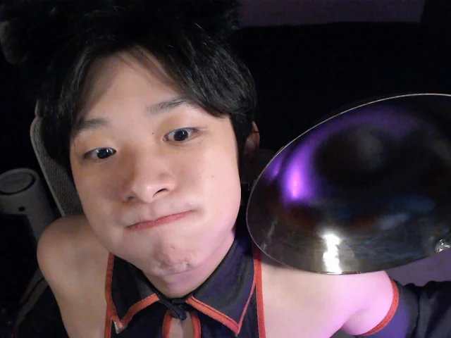 atomeast Chat XXX Ngoại tuyến