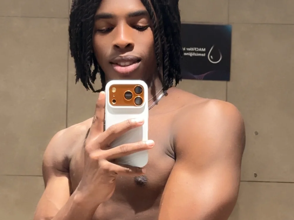 doudmiskine's Offline XXX Chat