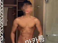 Makalong16275 live cam profile - MySuperHot