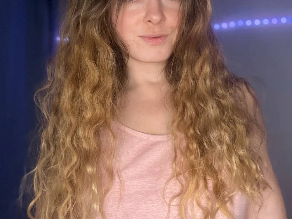 earthiani's Offline Chat Room