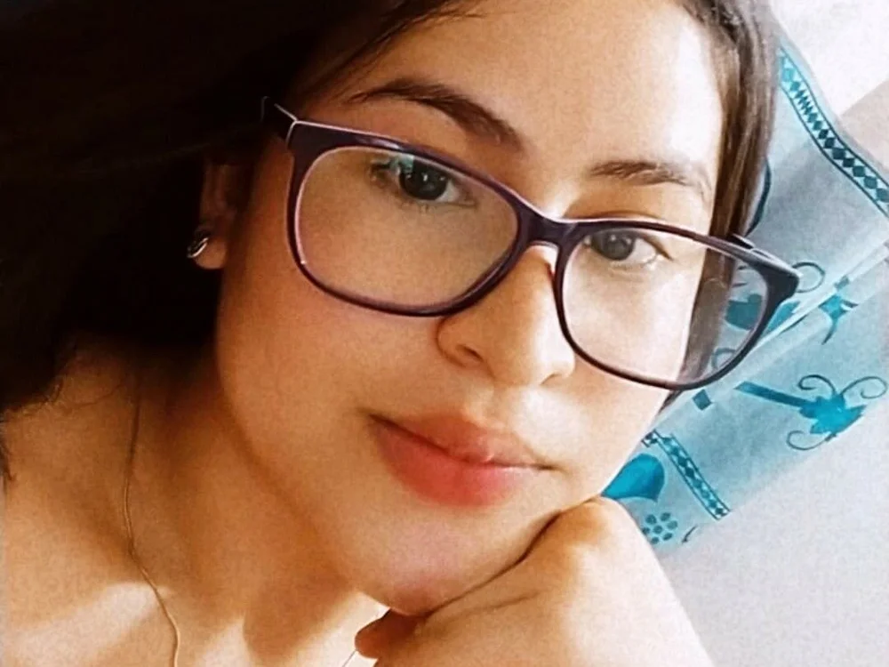 olivia_smith_'s Offline Chat Room