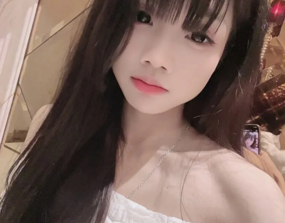 xiaoxiao2005 Chat XXX offline