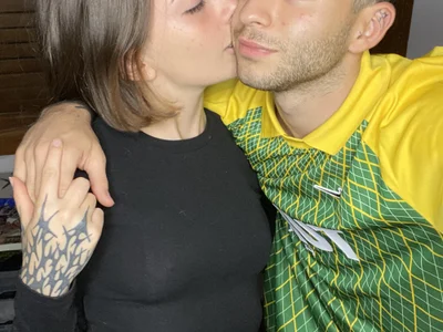 Profile and Statistics for parejahot77 on StripChat