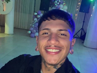Valentino_knox1