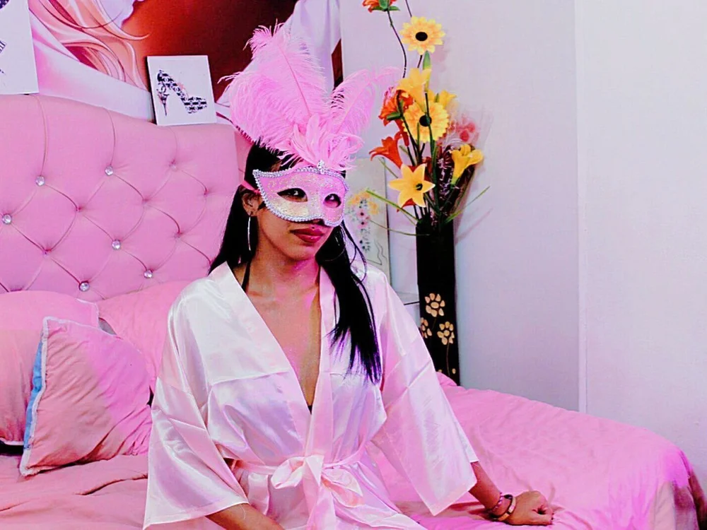 Darlin_Garcia's Offline XXX Chat