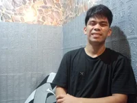 cumwhat_me's webcam live show