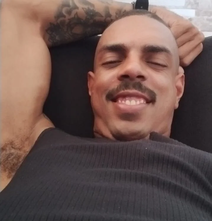 Latrel7SPENCER offline XXX-chatje