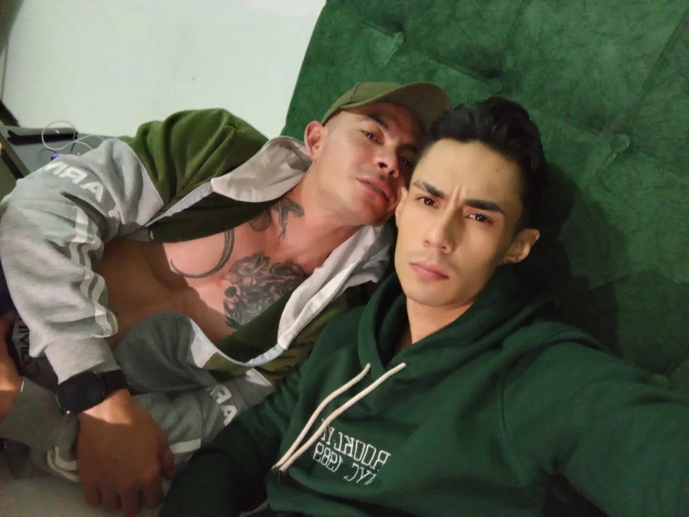 MateoCollins2026's Offline XXX Chat
