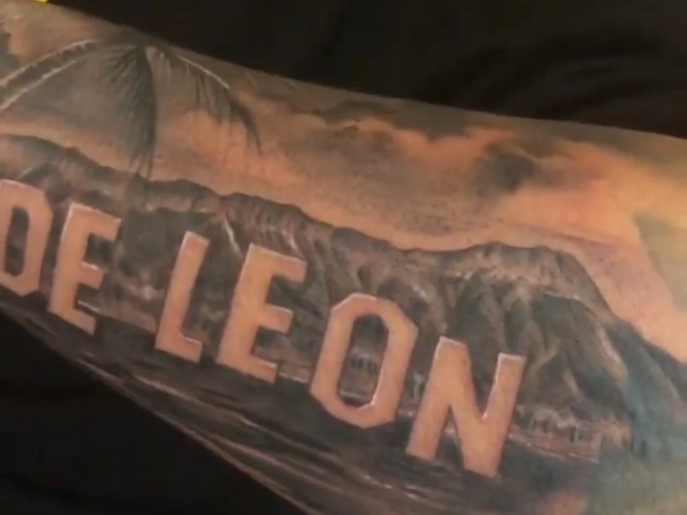 tinyppproblems' Offline XXX Chat