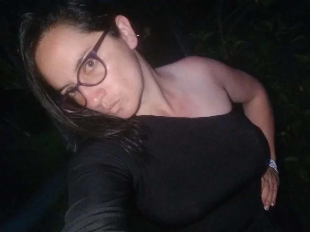 VikyMendez offline chatrum