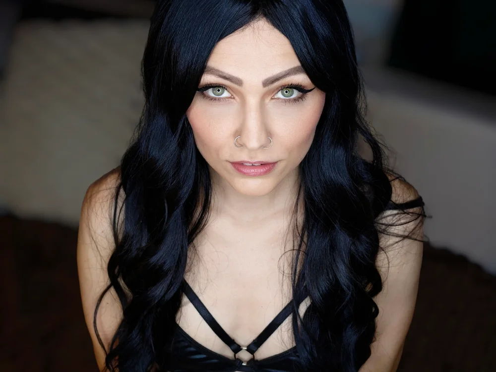 Emy_Mooon offline XXX-chatje