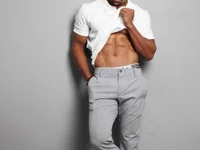 Model Adonis_artemis