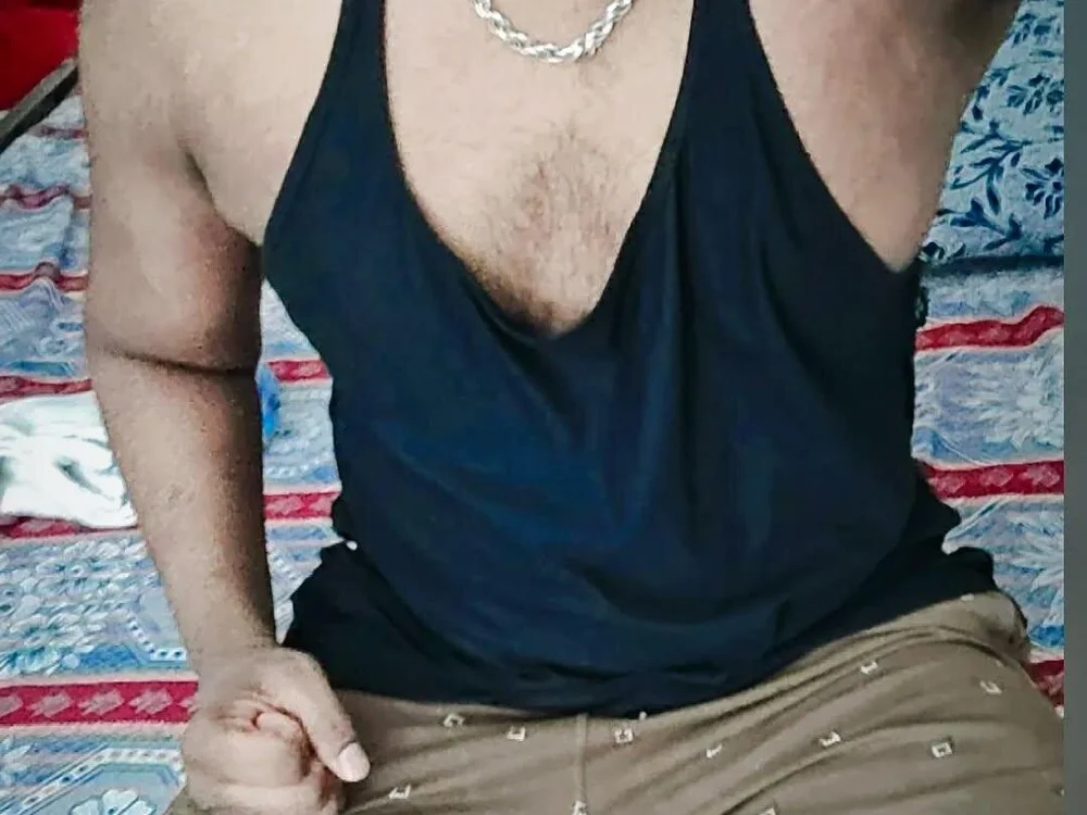 Avi_Avi_'s most recent online preview