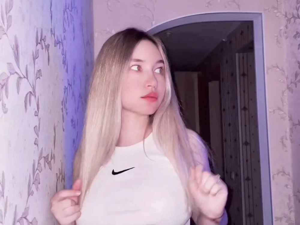 IreneOrbison offline XXX-chat