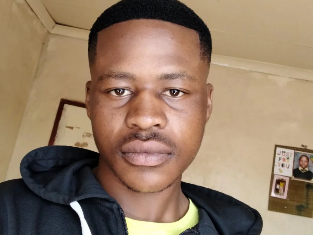 sxhppy Adlı Modelin Çevrimdışı XXX Sohbeti