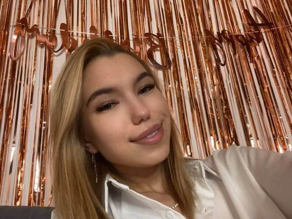 Capybara_0_0 Adlı Modelin Çevrimdışı XXX Sohbeti