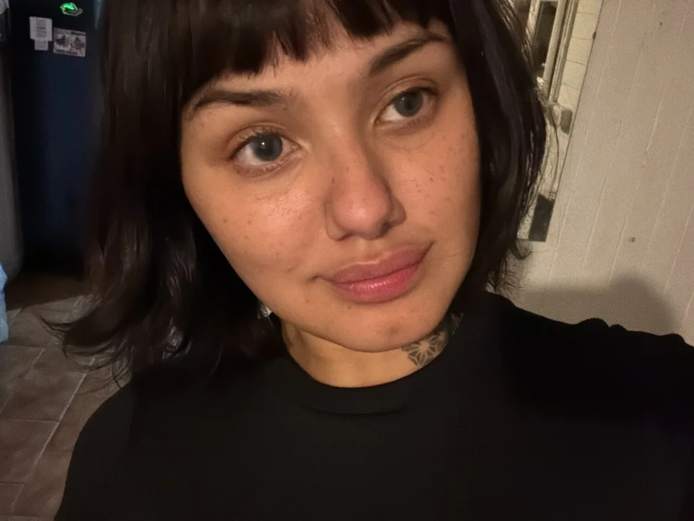 Офлайн-чат XXX vickdaqui